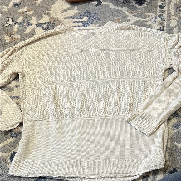 - Men’s cream color Drakes sweater made in England - Picture 1 of 5